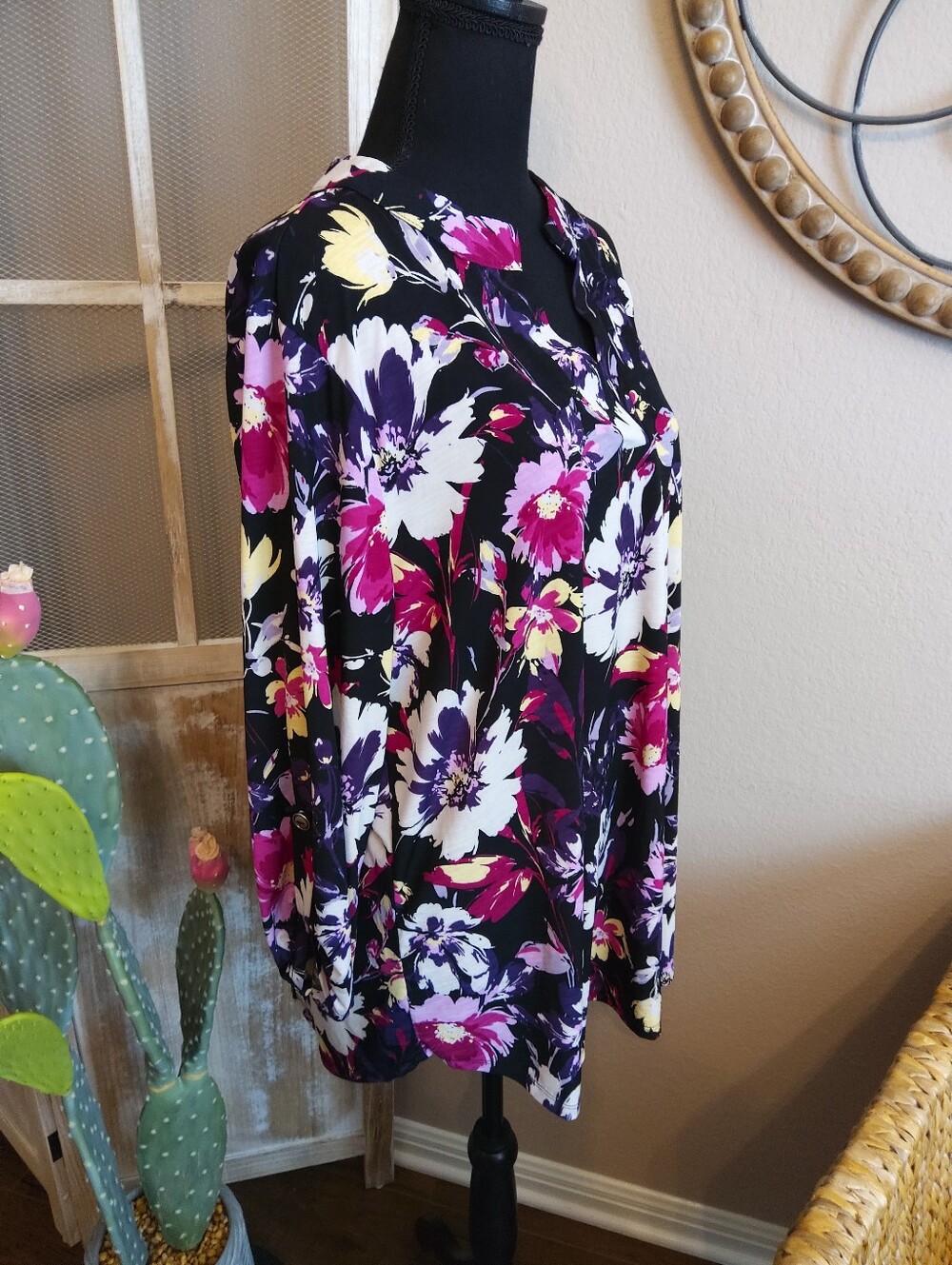 Dear Scarlett Black Floral V-Neck Tunic with Fuchsia, White & Yellow Blooms - Picture 4 of 10